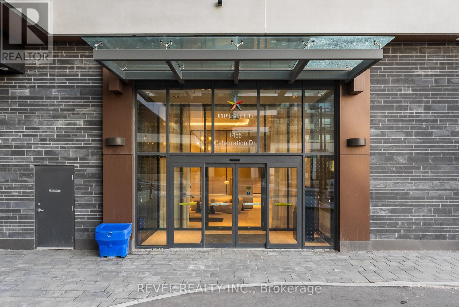 1704 - 1455 Celebration Drive, Pickering, Ontario  L1W 0C3 - Photo 31 - E13039294