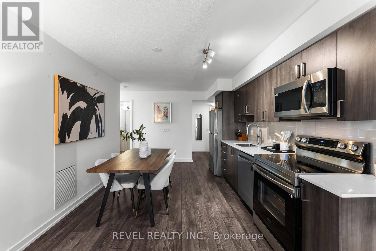 1704 - 1455 Celebration Drive, Pickering, Ontario  L1W 0C3 - Photo 6 - E13039294