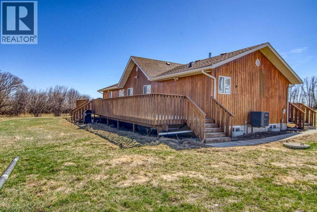 225004 222 Twp Rd, Rural Wheatland County, Alberta  T0J 1N0 - Photo 3 - A2304583