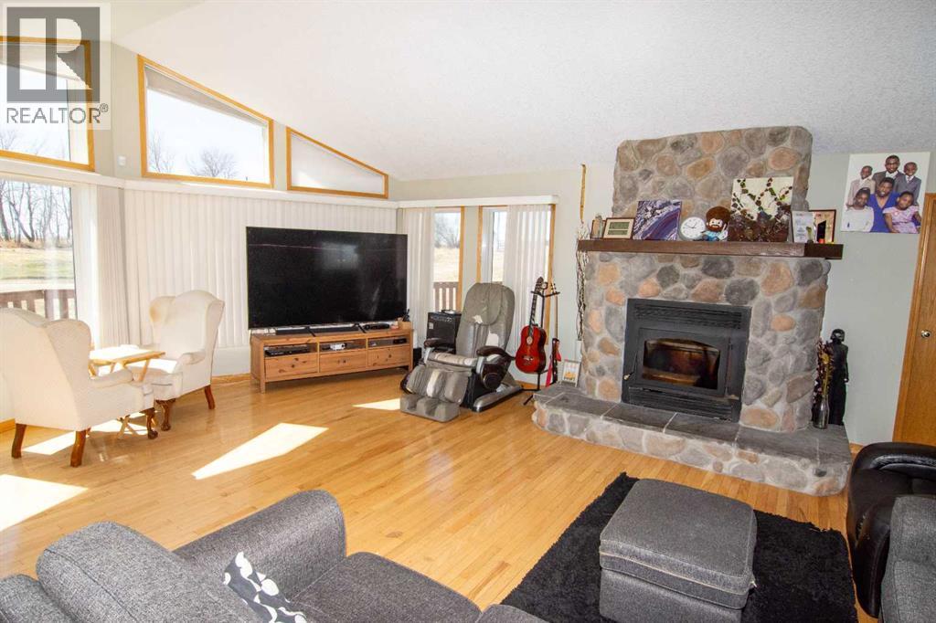 225004 222 Twp Rd, Rural Wheatland County, Alberta  T0J 1N0 - Photo 7 - A2304583