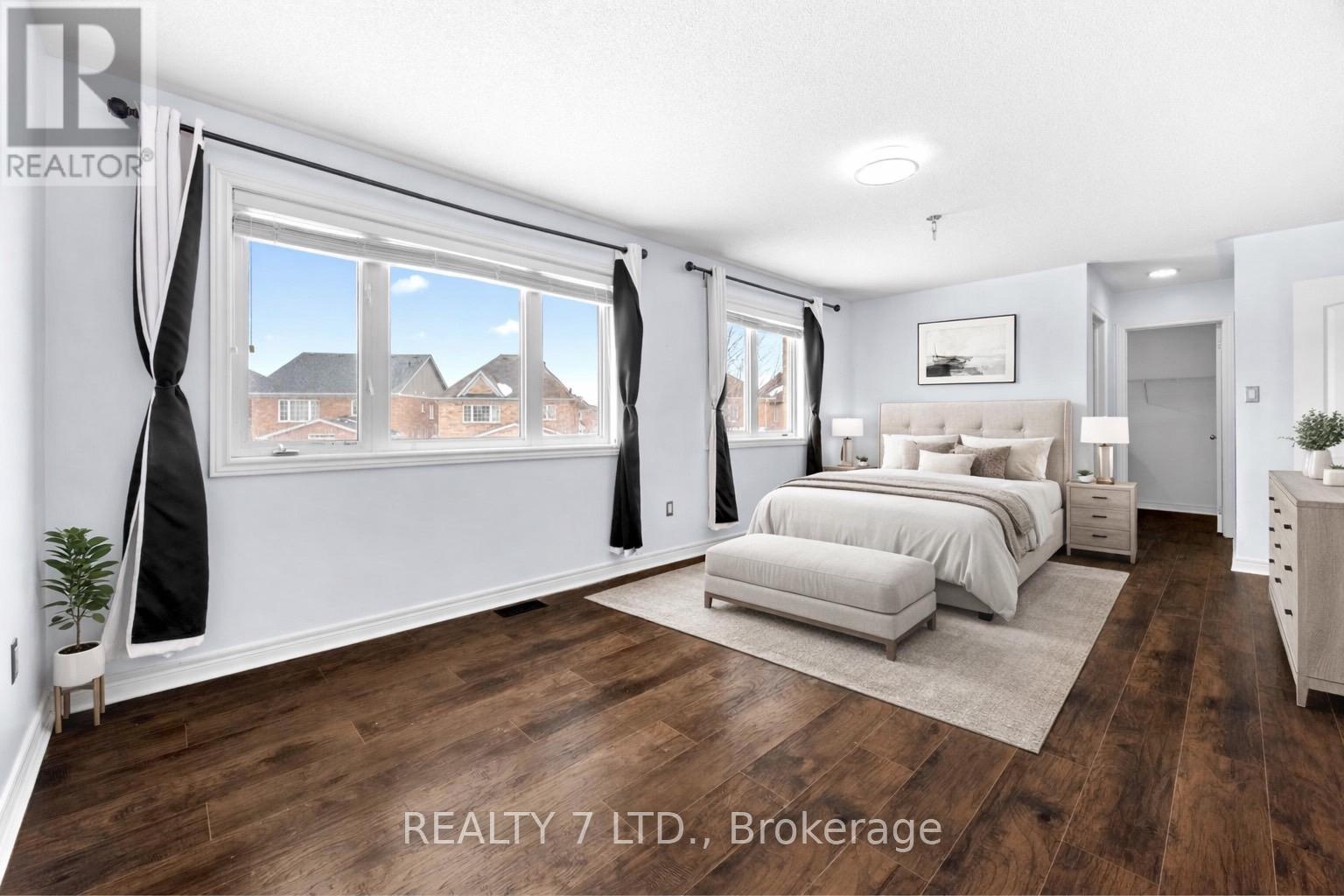 67 Jewelwing Court, Bradford West Gwillimbury, Ontario  L3Z 0N7 - Photo 18 - N12983760