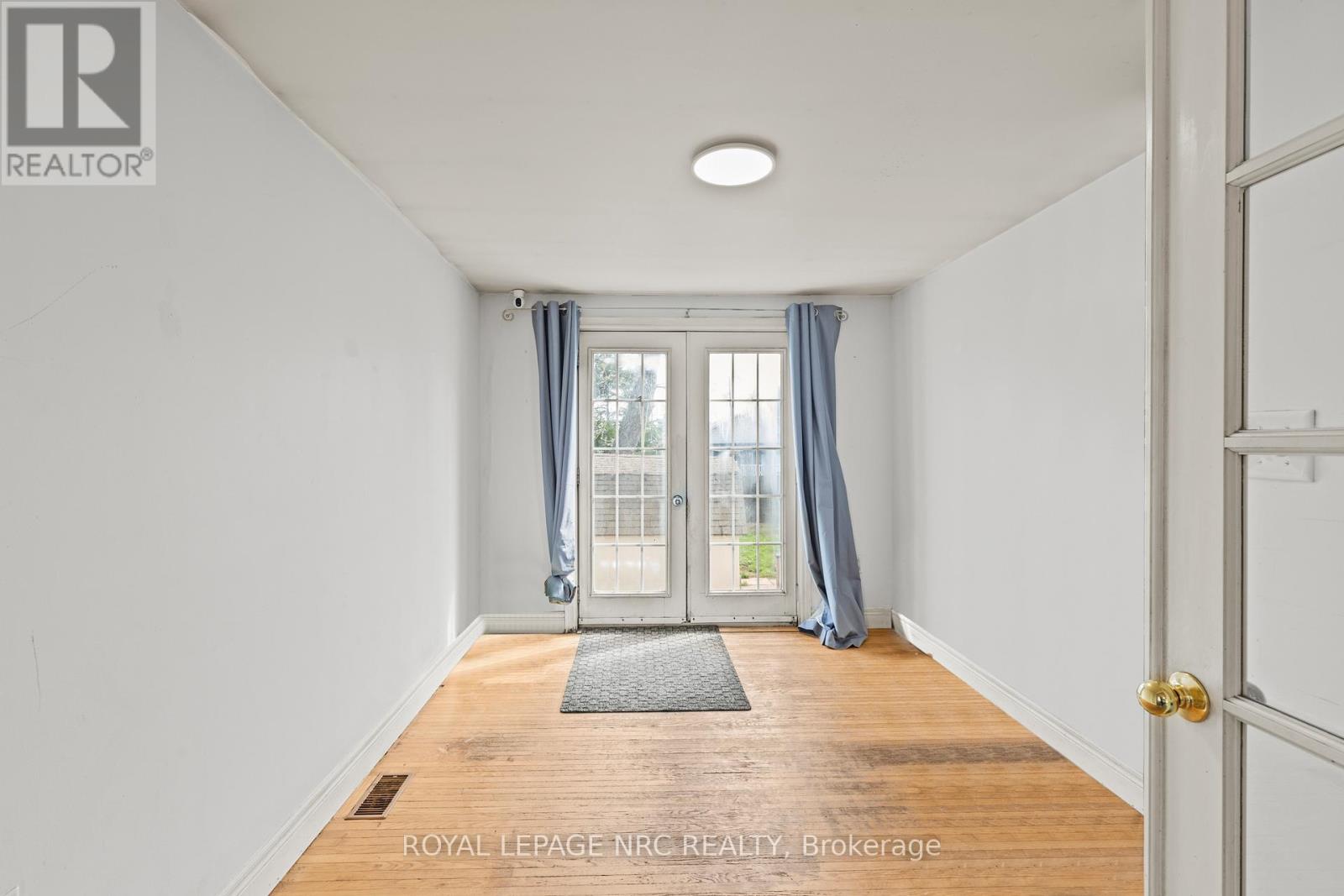 6504 Monroe Street, Niagara Falls, Ontario  L2G 2G8 - Photo 13 - X13039362