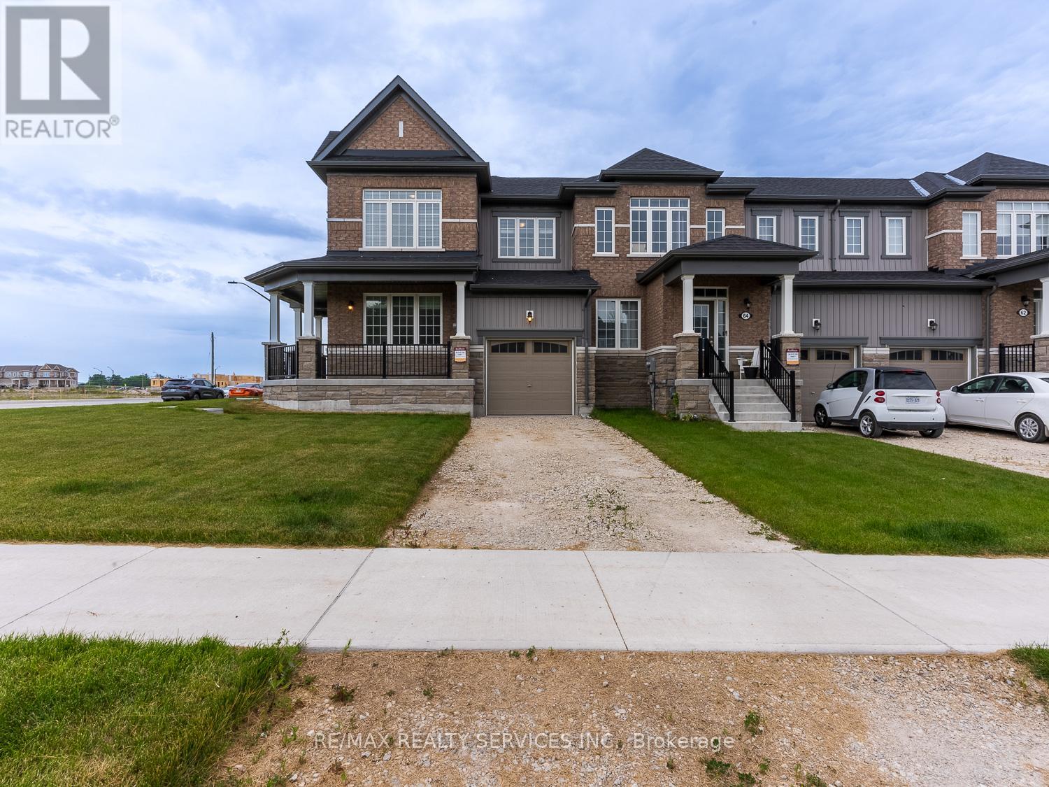 66 Stately Drive, Wasaga Beach, Ontario  L9Z 0L6 - Photo 2 - S13039410