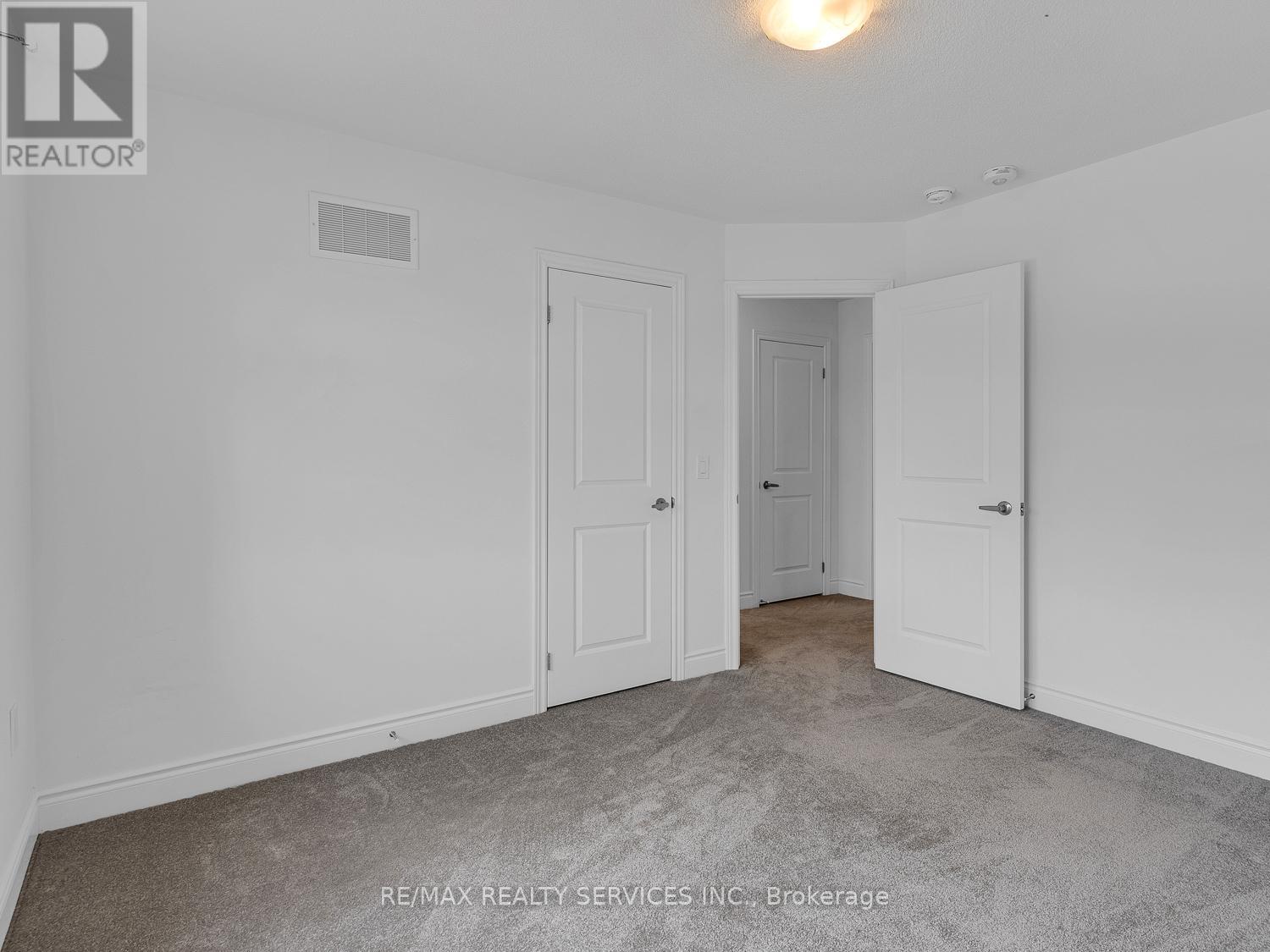 66 Stately Drive, Wasaga Beach, Ontario  L9Z 0L6 - Photo 24 - S13039410