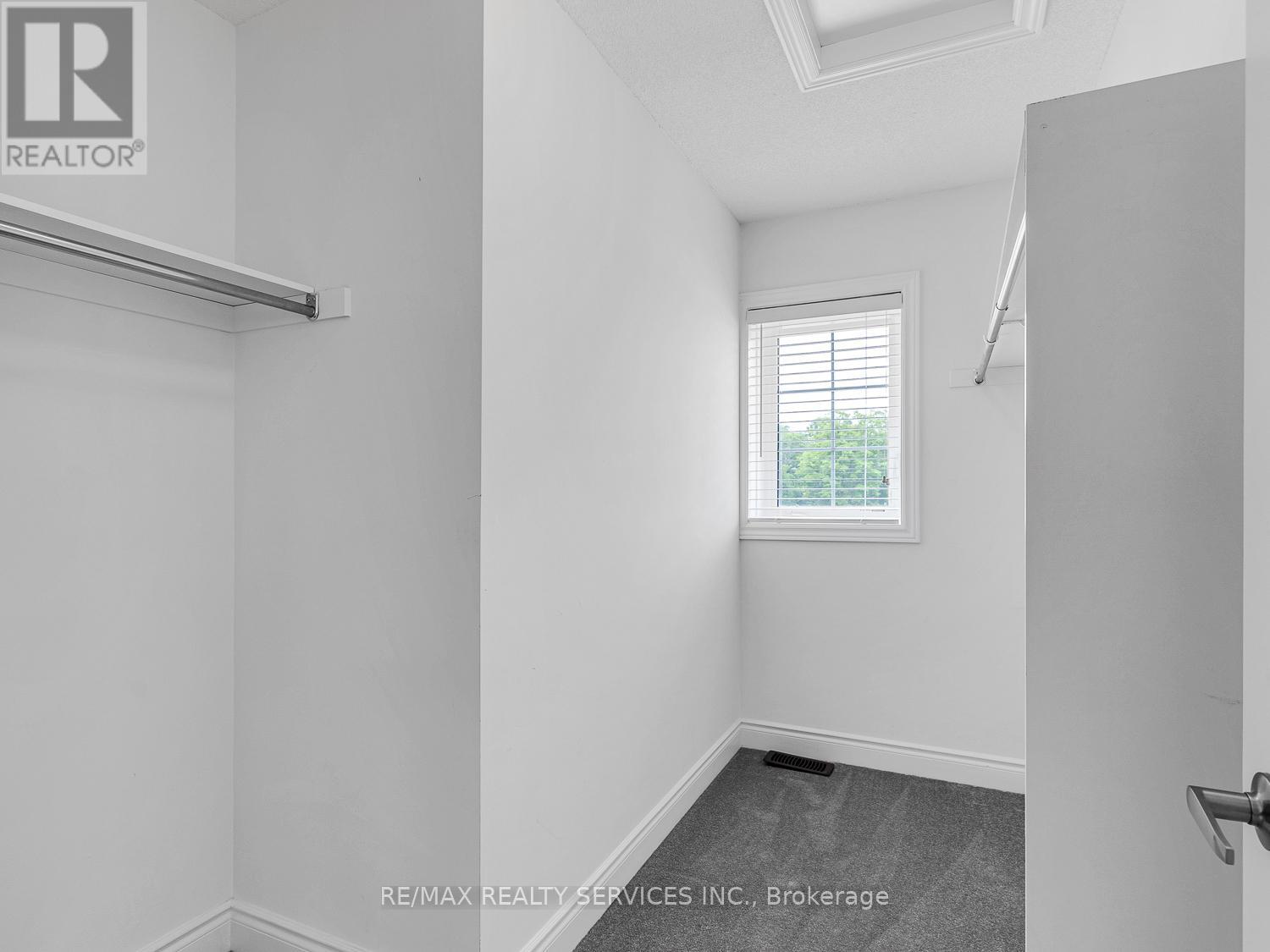 66 Stately Drive, Wasaga Beach, Ontario  L9Z 0L6 - Photo 32 - S13039410