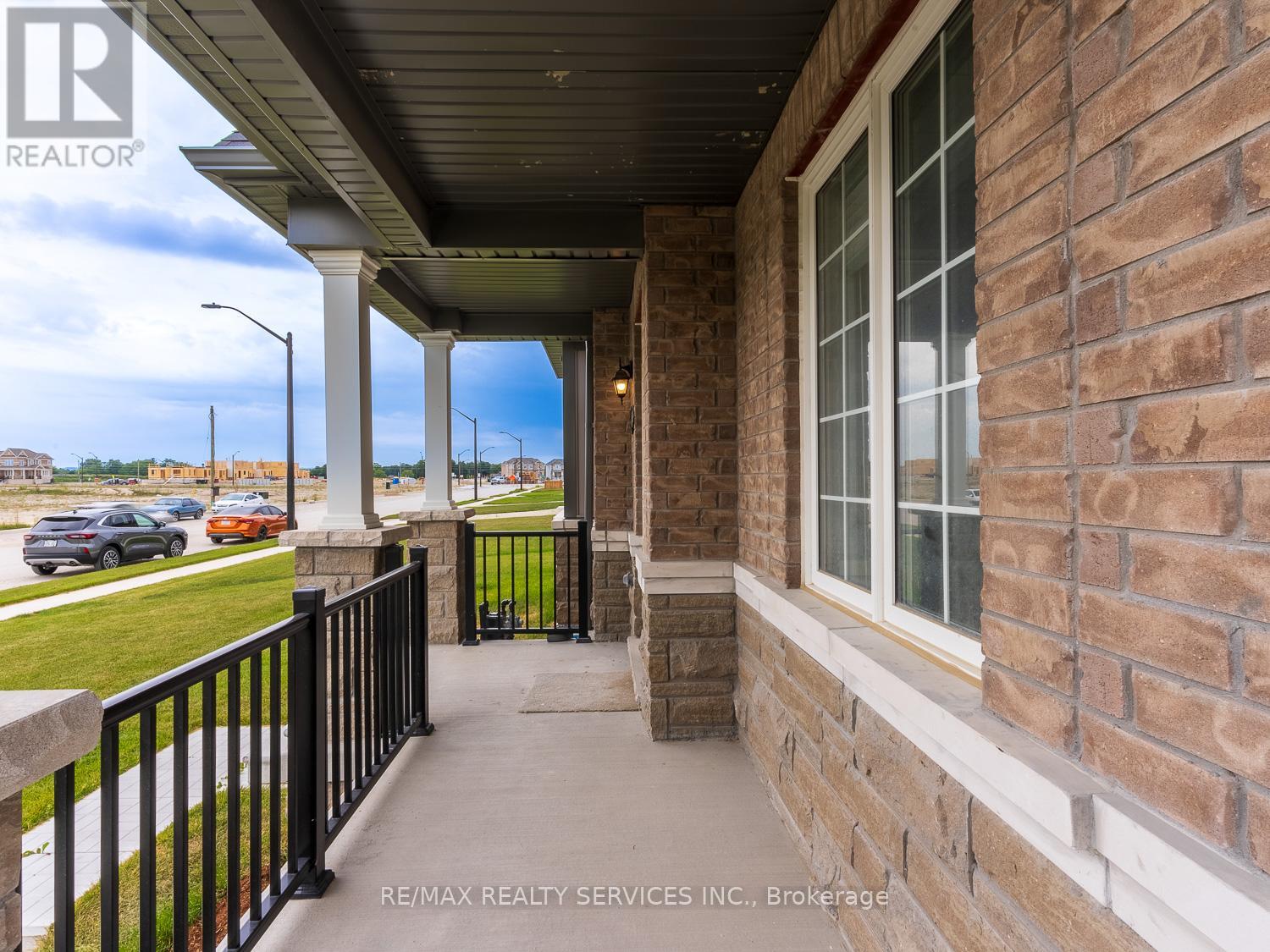 66 Stately Drive, Wasaga Beach, Ontario  L9Z 0L6 - Photo 5 - S13039410