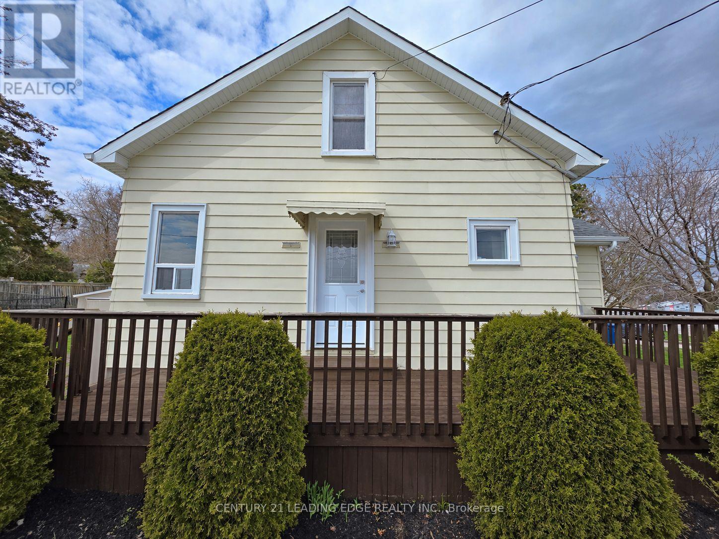 500 The Queensway South, Georgina, Ontario  L4P 2E3 - Photo 4 - N13031126