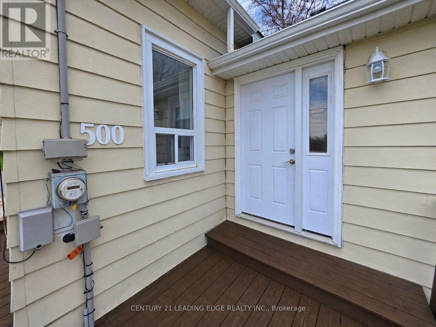 500 The Queensway South, Georgina, Ontario  L4P 2E3 - Photo 3 - N13031126