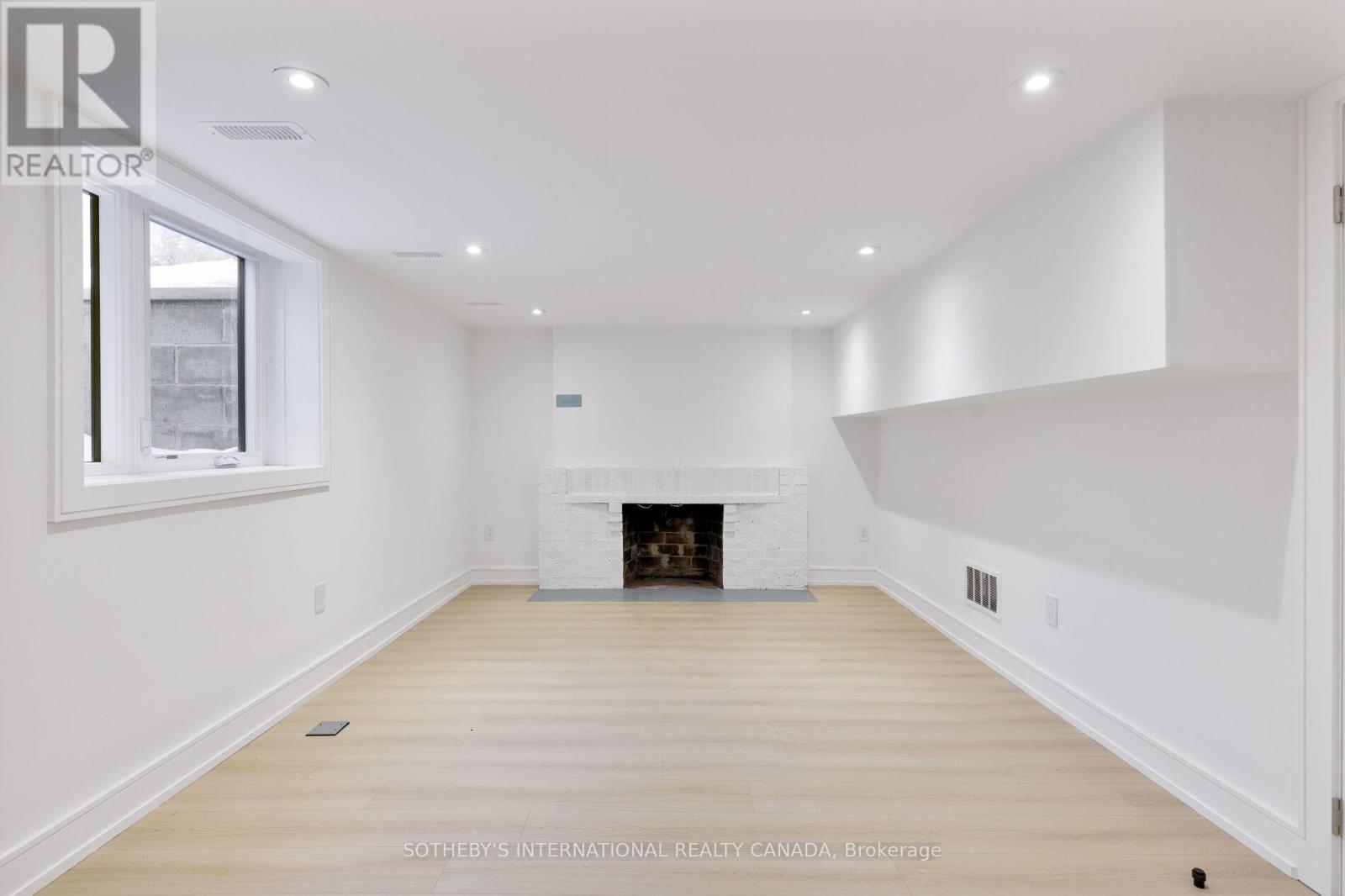 159 Humbervale Boulevard, Toronto, Ontario  M8Y 3P9 - Photo 45 - W12728724