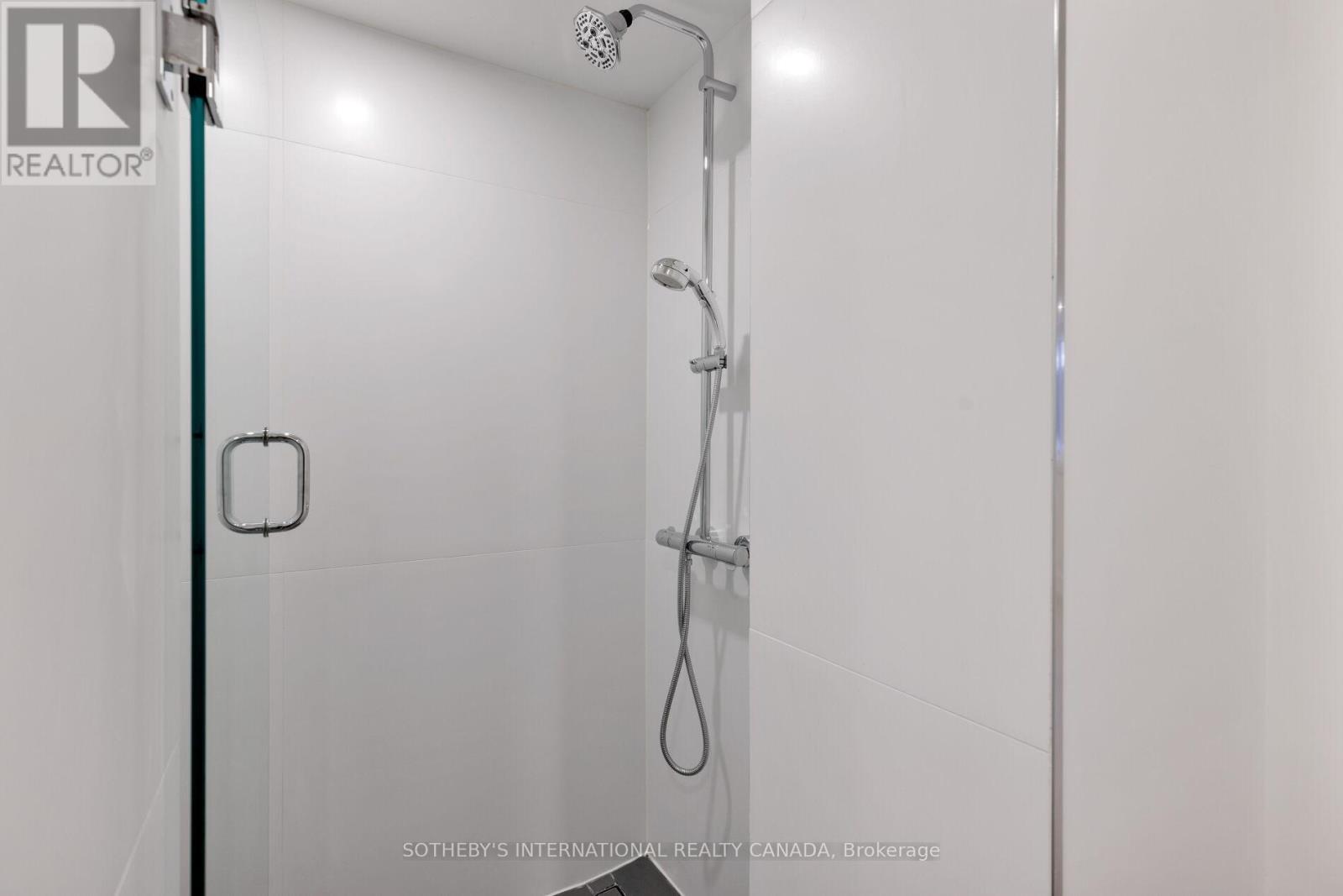 159 Humbervale Boulevard, Toronto, Ontario  M8Y 3P9 - Photo 47 - W12728724