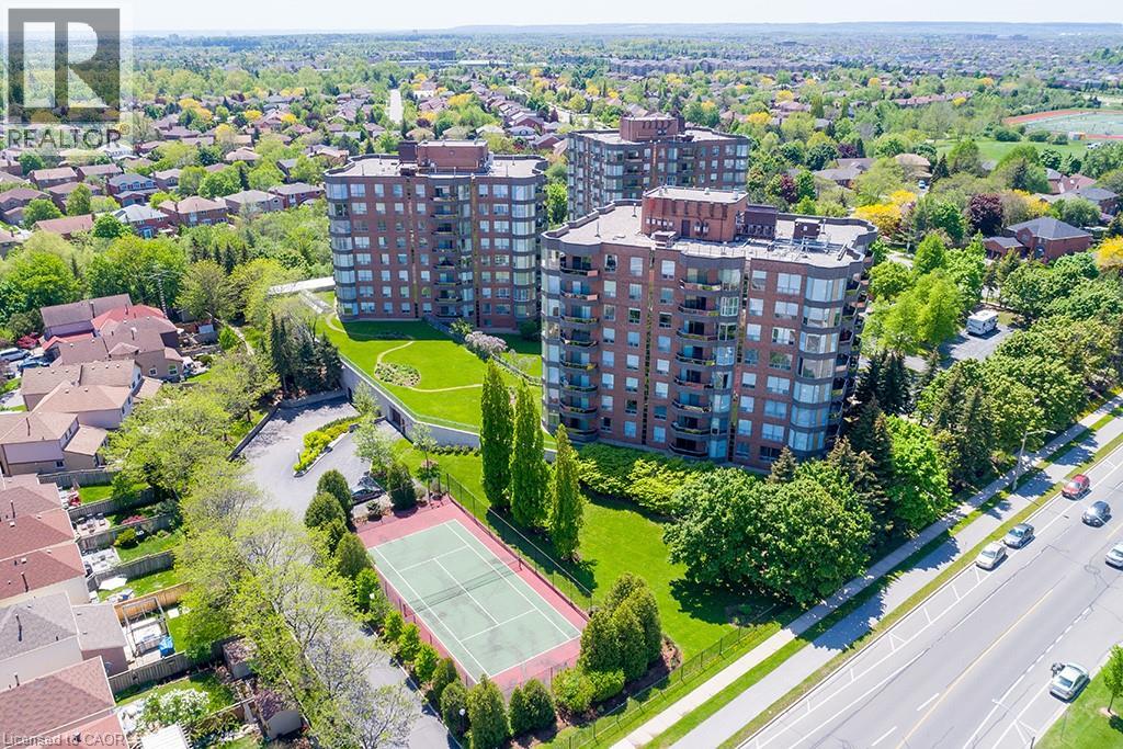 1905 PILGRIMS Way Unit# 203, Oakville, Ontario