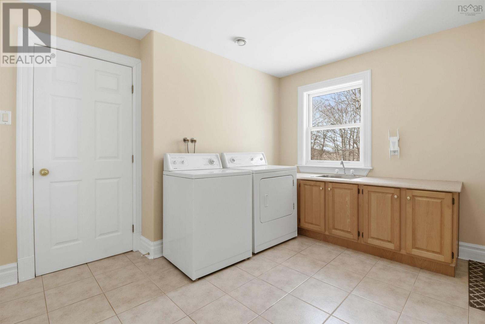 20 Club House Lane, Hammonds Plains, Nova Scotia  B4B 1T4 - Photo 15 - 202602487