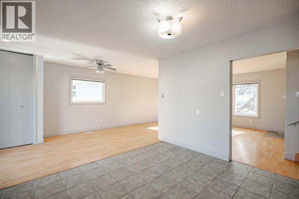 4707 Brockington Road Nw, Calgary, Alberta  T2L 1R5 - Photo 12 - A2294635