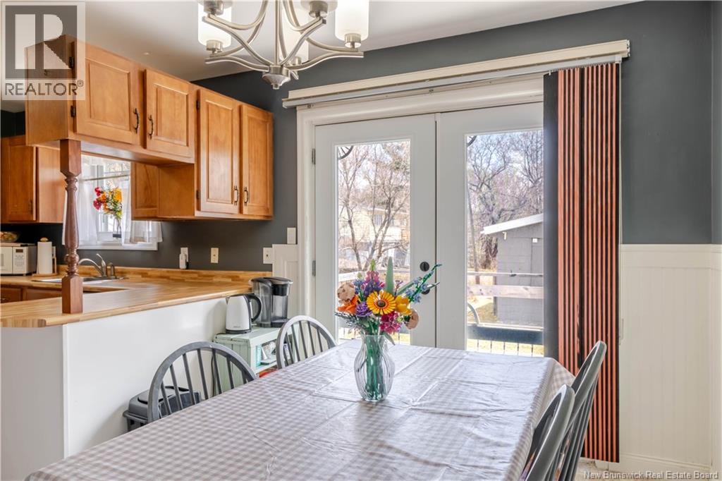 298 Highland Avenue, Fredericton, New Brunswick  E3A 2S6 - Photo 15 - NB137520