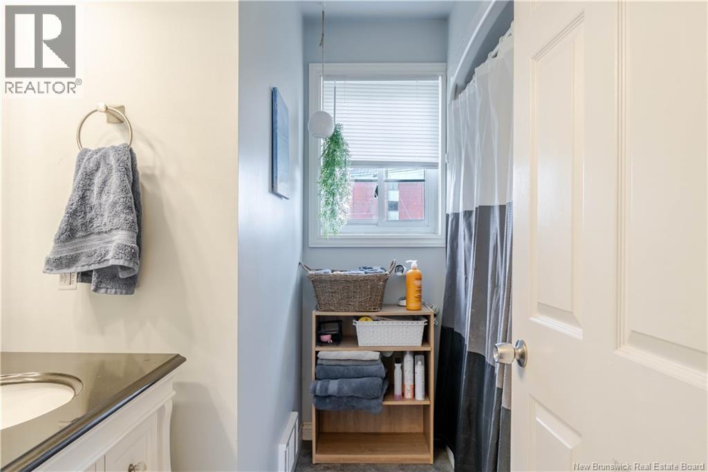 298 Highland Avenue, Fredericton, New Brunswick  E3A 2S6 - Photo 23 - NB137520