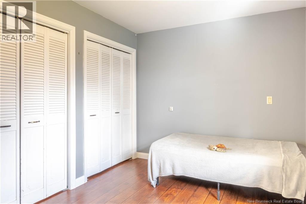 298 Highland Avenue, Fredericton, New Brunswick  E3A 2S6 - Photo 27 - NB137520