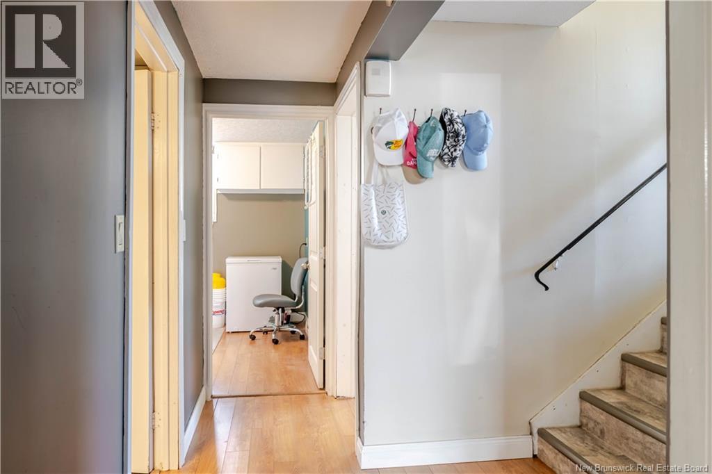 298 Highland Avenue, Fredericton, New Brunswick  E3A 2S6 - Photo 30 - NB137520