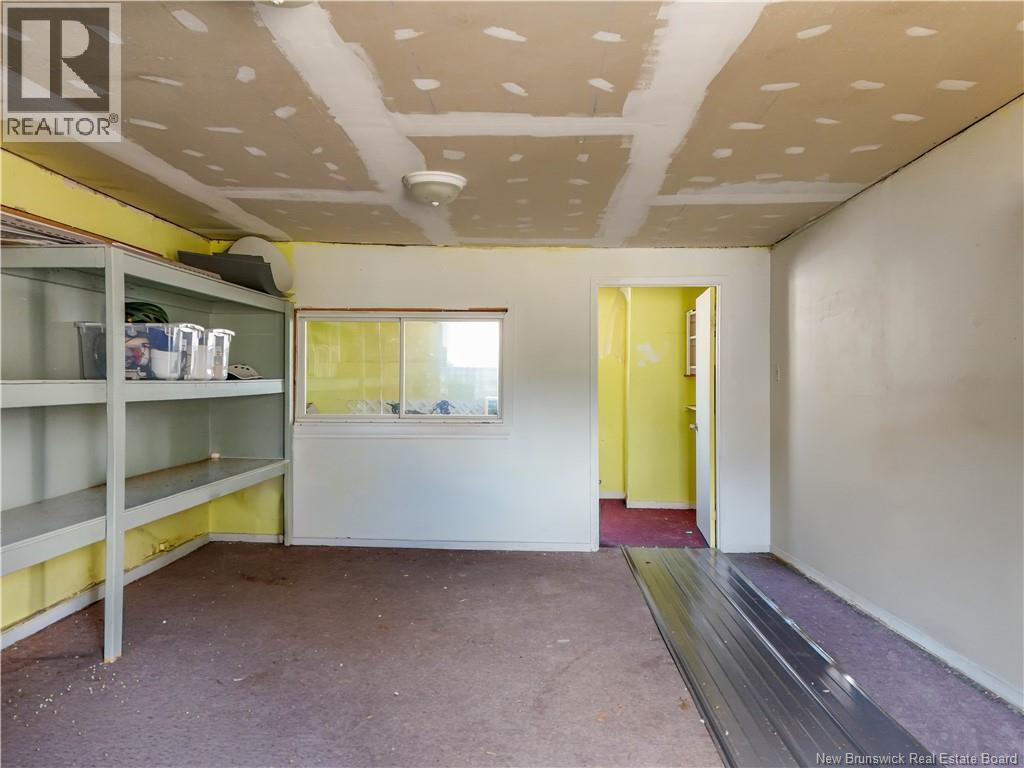 298 Highland Avenue, Fredericton, New Brunswick  E3A 2S6 - Photo 47 - NB137520