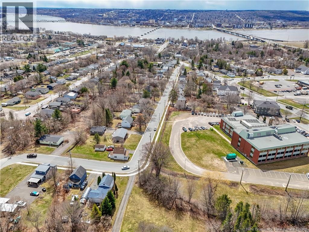 298 Highland Avenue, Fredericton, New Brunswick  E3A 2S6 - Photo 49 - NB137520
