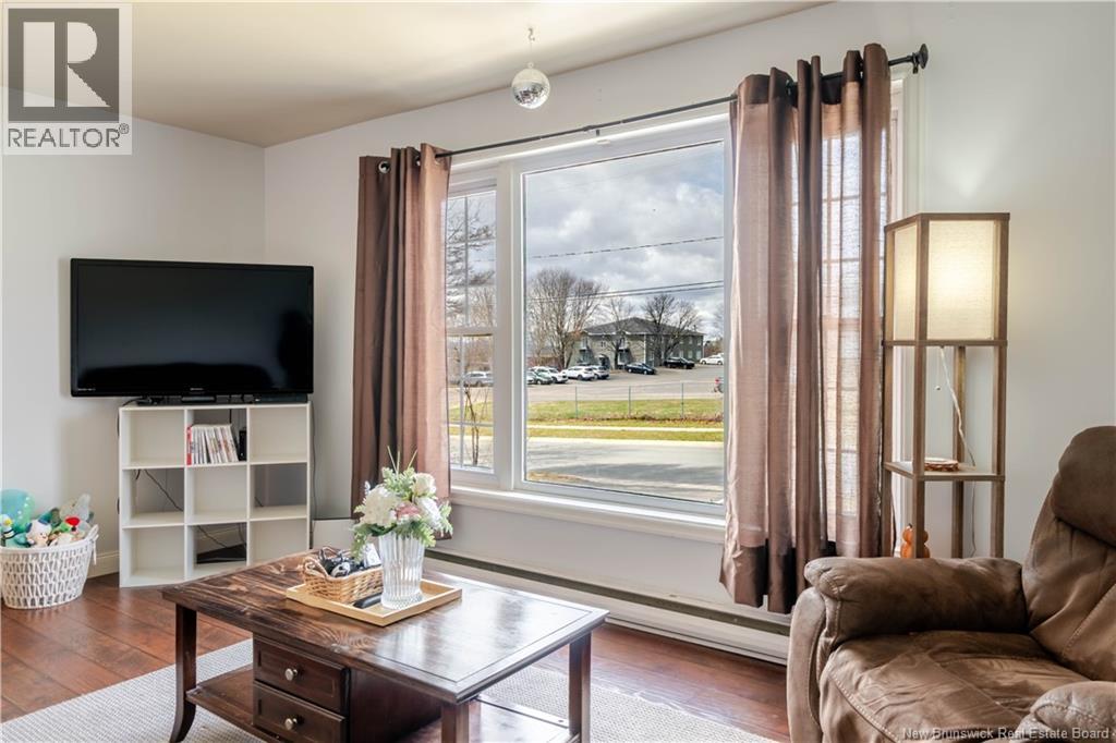 298 Highland Avenue, Fredericton, New Brunswick  E3A 2S6 - Photo 8 - NB137520