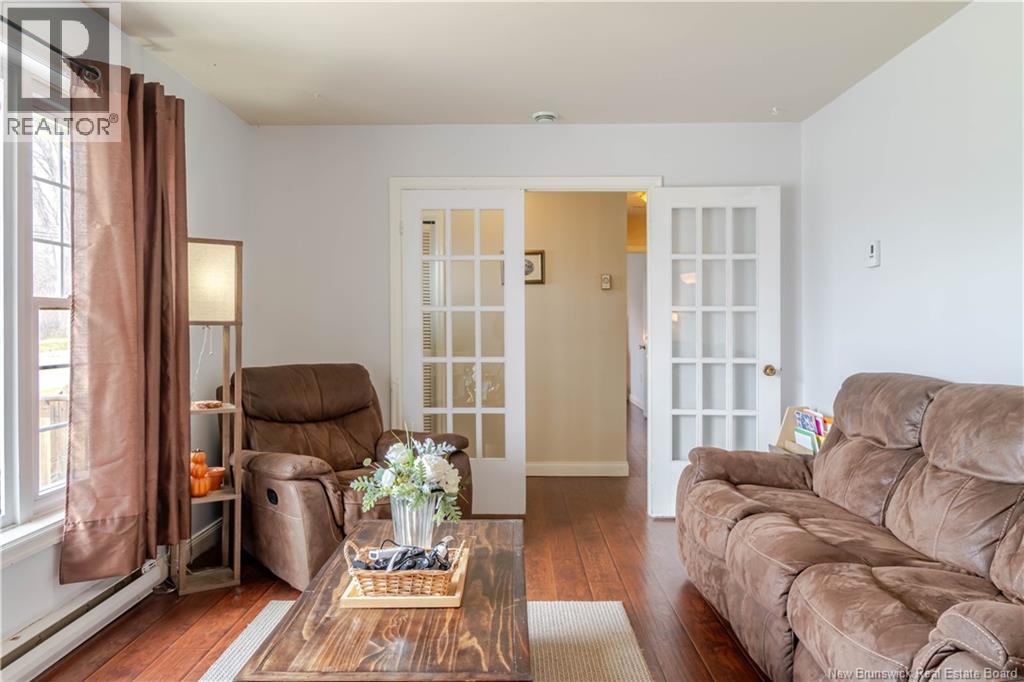 298 Highland Avenue, Fredericton, New Brunswick  E3A 2S6 - Photo 9 - NB137520