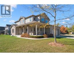 8 GRIFFITH Court, Listowel, Ontario