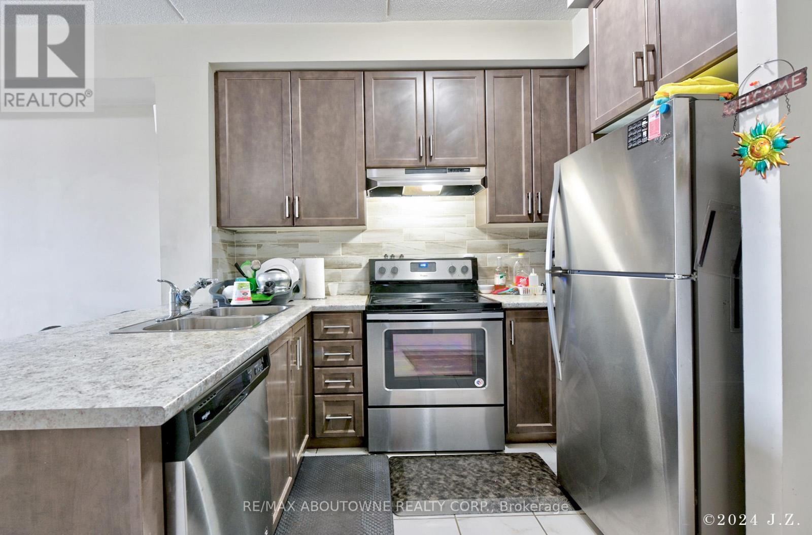 203 - 620 Sauve Street, Milton, Ontario  L9T 9A5 - Photo 7 - W13039276