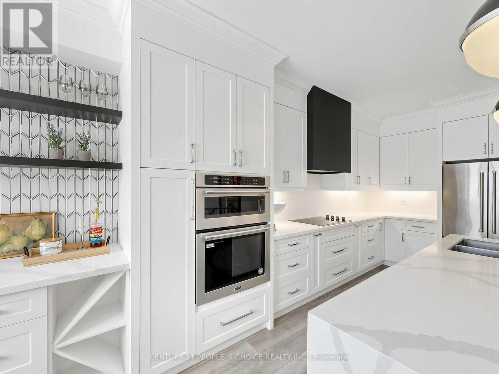 1321 Granrock Crescent, Mississauga, Ontario  L5V 0E1 - Photo 16 - W13039364