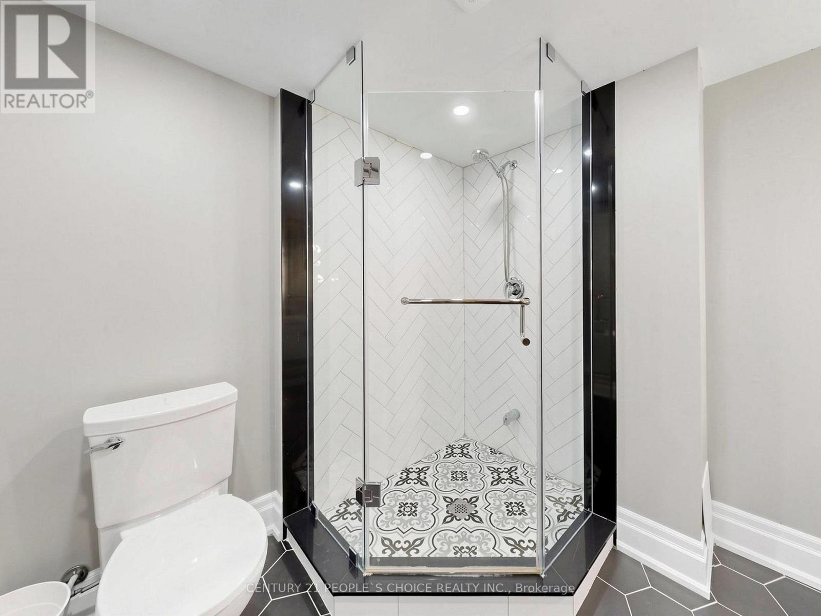 1321 Granrock Crescent, Mississauga, Ontario  L5V 0E1 - Photo 36 - W13039364