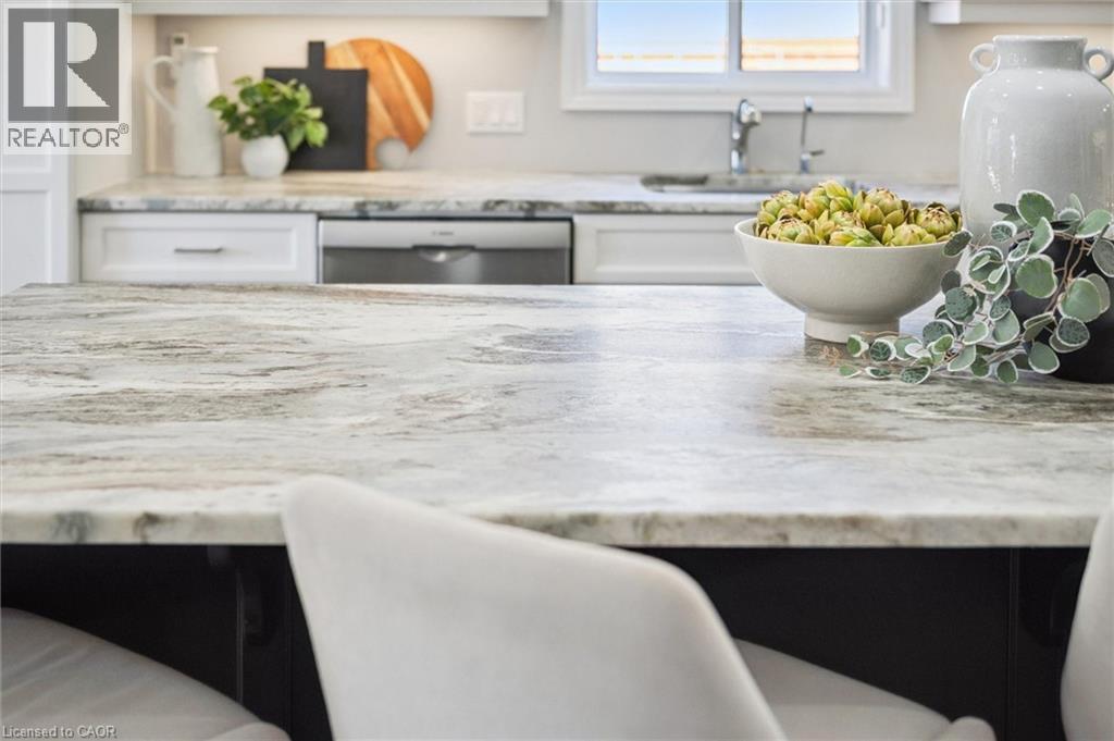 8 Griffith Court, Listowel, Ontario  N4W 0G1 - Photo 17 - 40805840