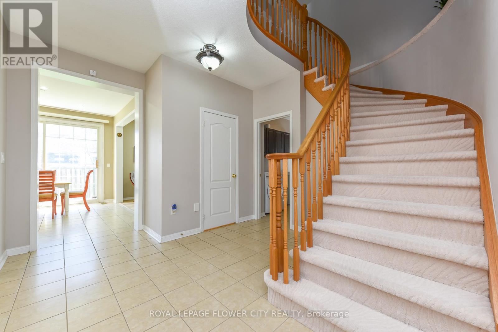 19 Maldives Crescent N, Brampton, Ontario  L6P 1L5 - Photo 19 - W13039366