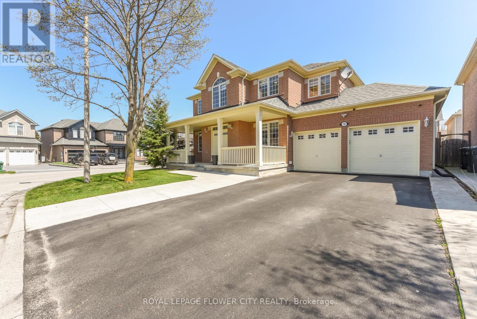 19 Maldives Crescent N, Brampton, Ontario  L6P 1L5 - Photo 40 - W13039366