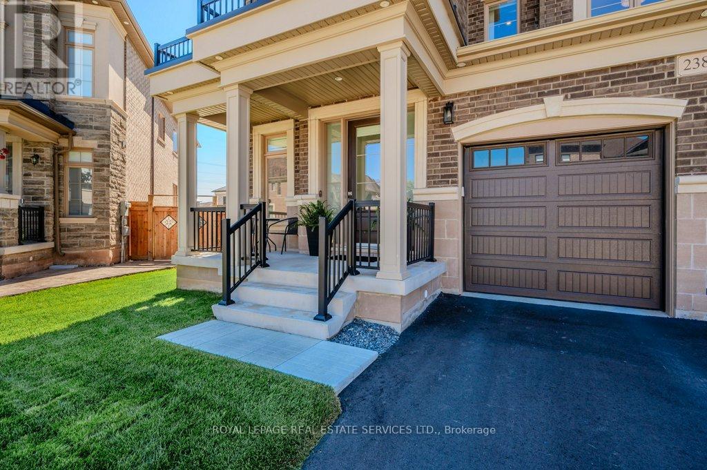 2383 Irene Crescent, Oakville, Ontario  L6M 5M3 - Photo 4 - W13039374