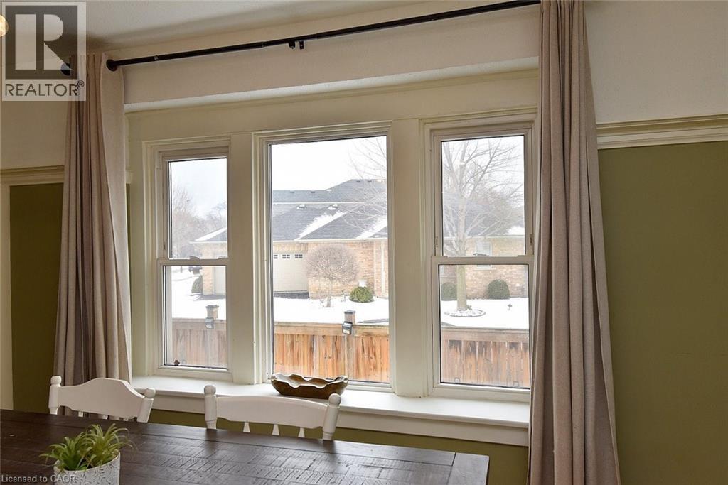 24 Fitzgerald Street, St. Catharines, Ontario  L2R 4B3 - Photo 10 - 40807895