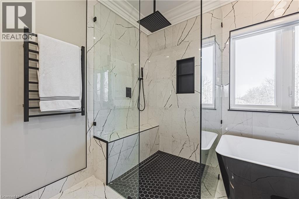 8378 Chippewa Road N, Mount Hope, Ontario  L0R 1W0 - Photo 29 - 40823814