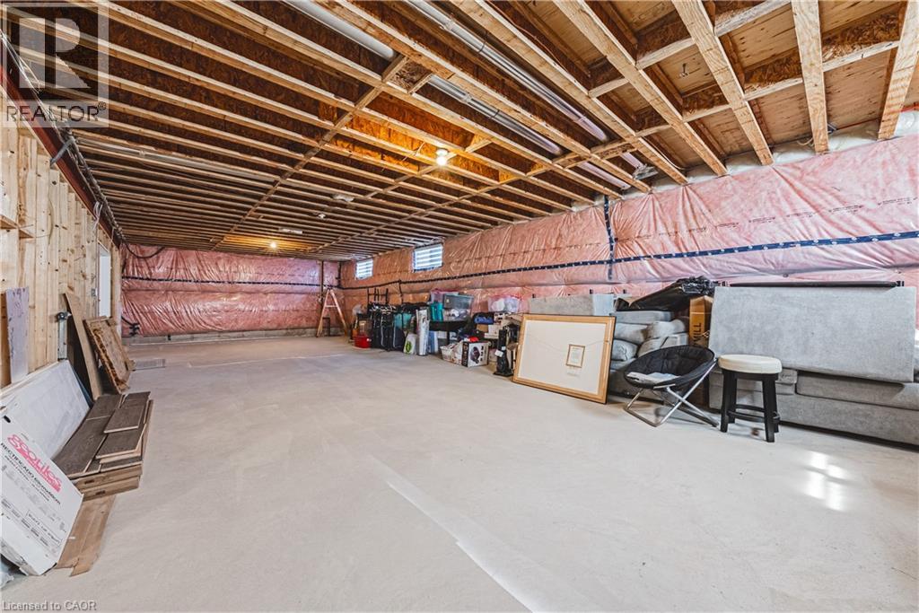 8378 Chippewa Road N, Mount Hope, Ontario  L0R 1W0 - Photo 37 - 40823814