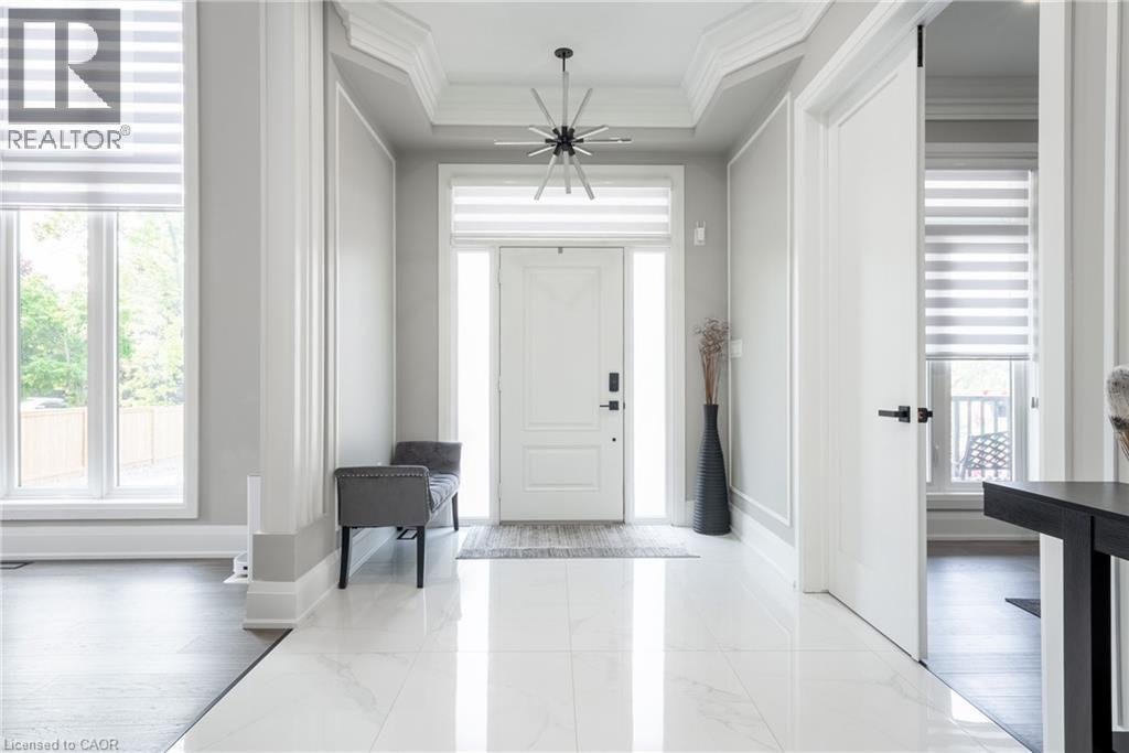 8378 Chippewa Road N, Mount Hope, Ontario  L0R 1W0 - Photo 4 - 40823814