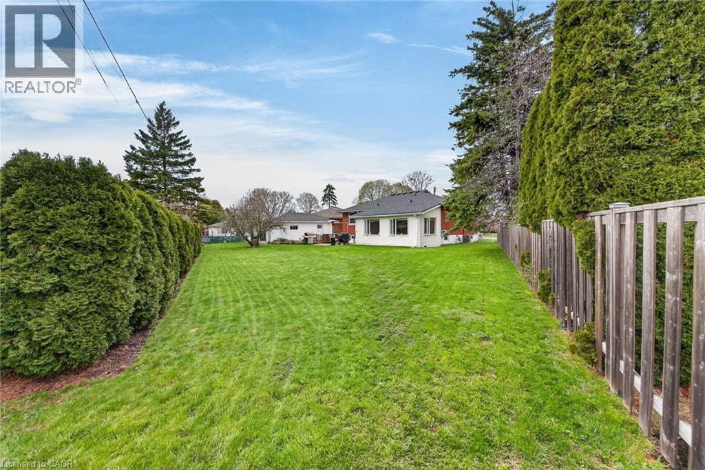 27 Camille Court, Hamilton, Ontario  L8T 2C8 - Photo 47 - 40823867