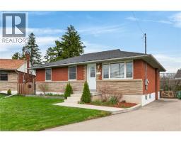 27 CAMILLE Court, Hamilton, Ontario