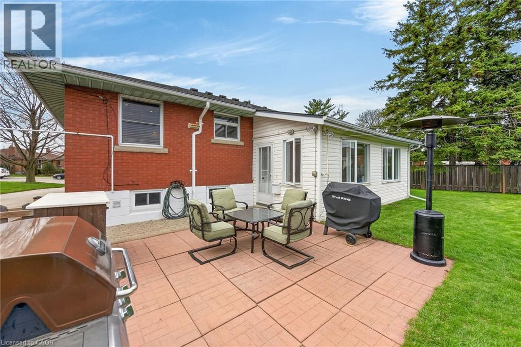 27 Camille Court, Hamilton, Ontario  L8T 2C8 - Photo 45 - 40823867