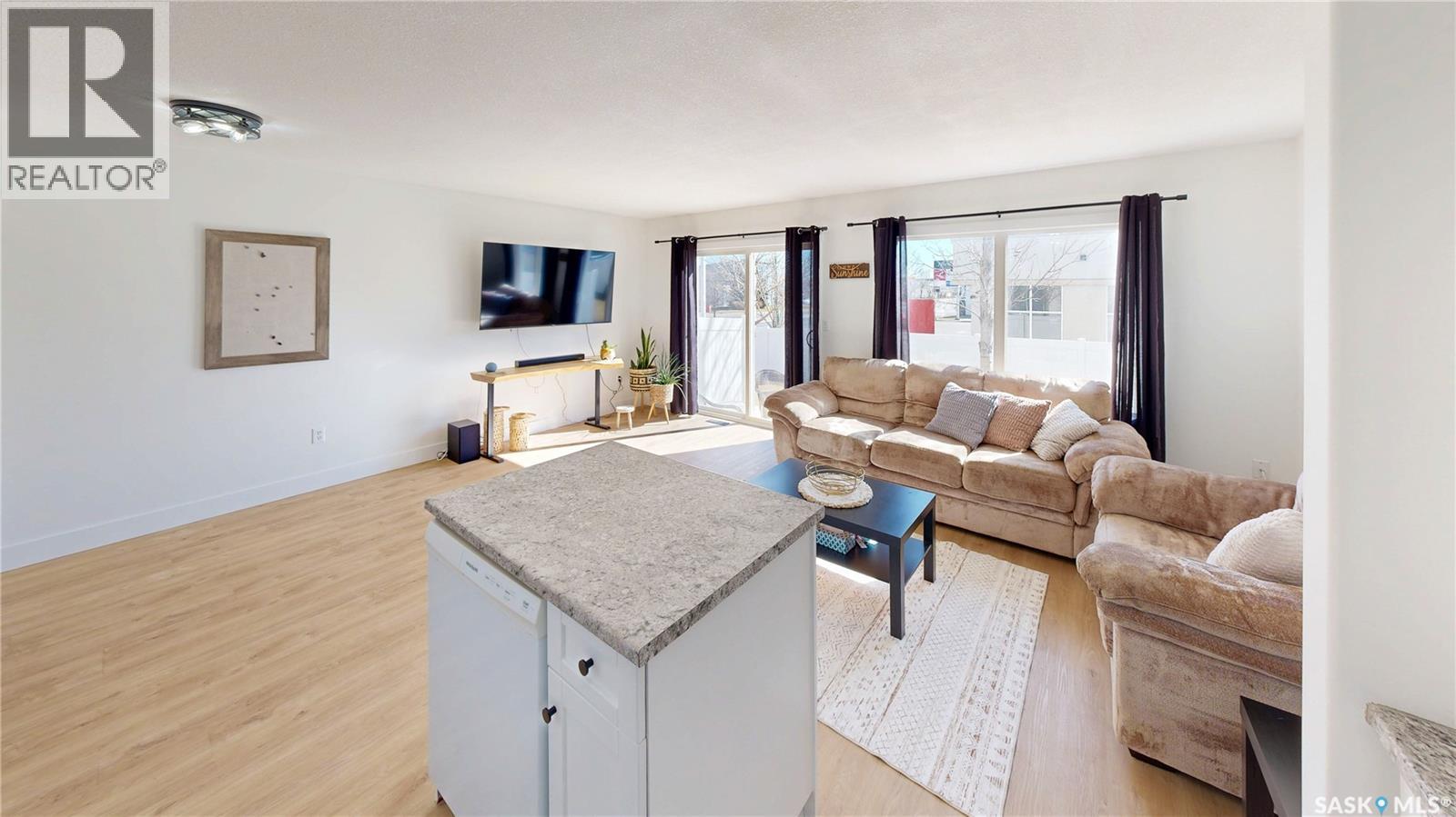 4620 Marigold Drive, Regina, Saskatchewan  S4X 4S5 - Photo 8 - SK033837