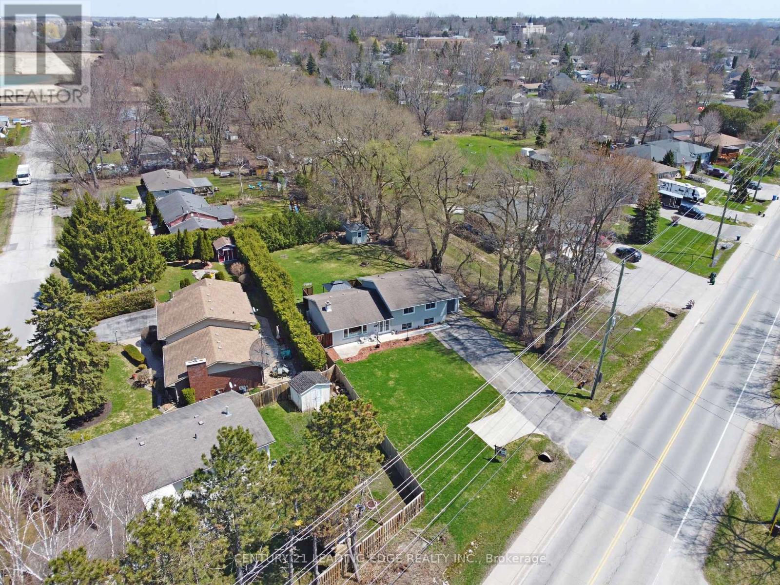 53 METRO ROAD N, Georgina, Ontario