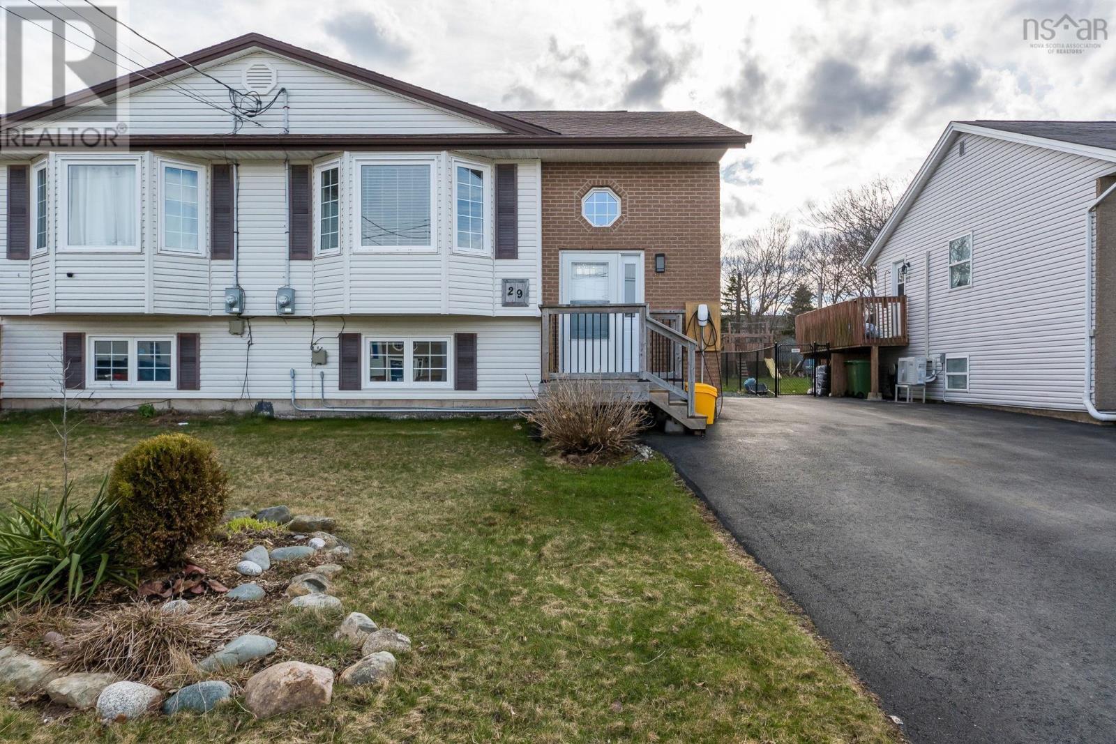 29 Thorncrest Court, Eastern Passage, Nova Scotia  B3G 1N4 - Photo 3 - 202608428