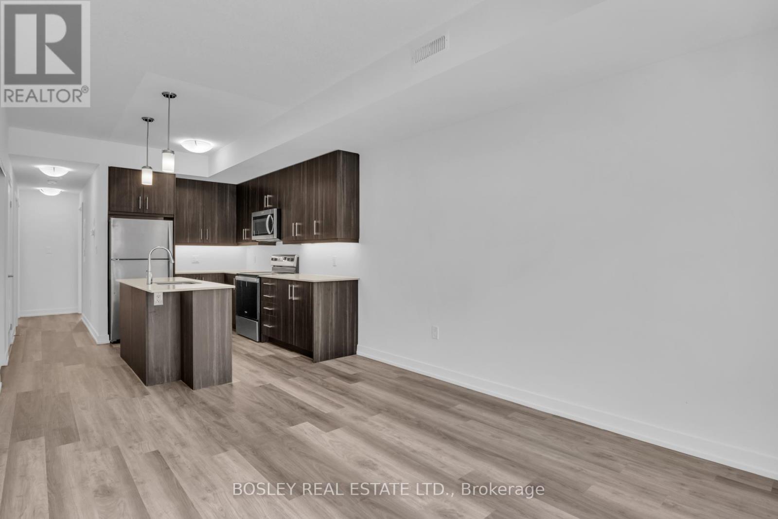 20 Palace Street, Kitchener, Ontario  N2E 0J3 - Photo 4 - X13039326
