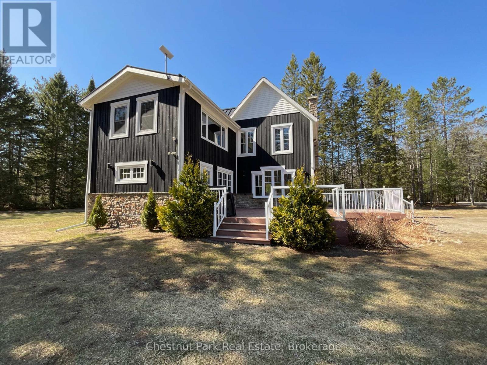 12 Emsdale Lake Road, Perry, Ontario  P0A 1M0 - Photo 3 - X12895376