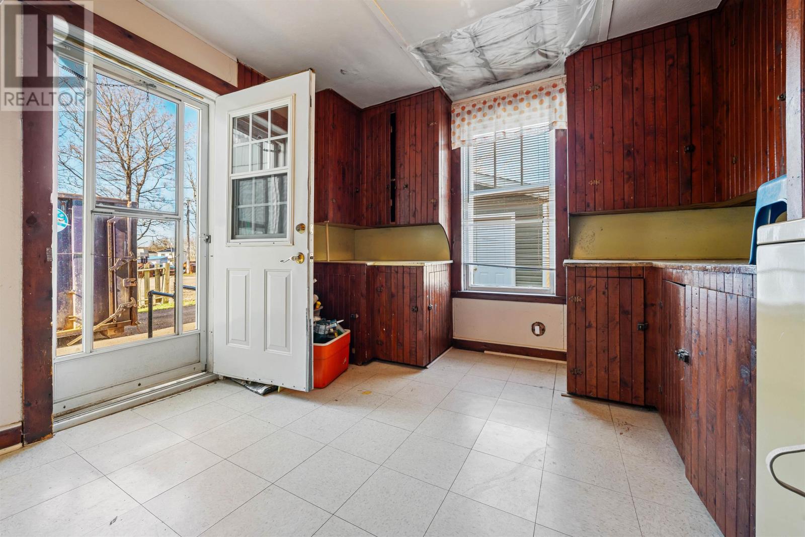 8 Robie Street, Amherst, Nova Scotia  B4H 2C6 - Photo 13 - 202608460