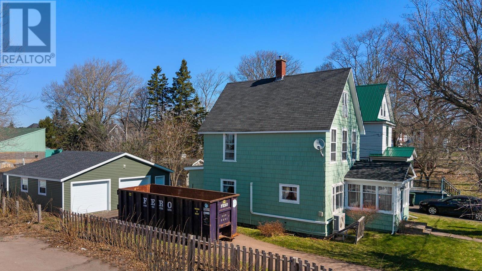 8 Robie Street, Amherst, Nova Scotia  B4H 2C6 - Photo 5 - 202608460