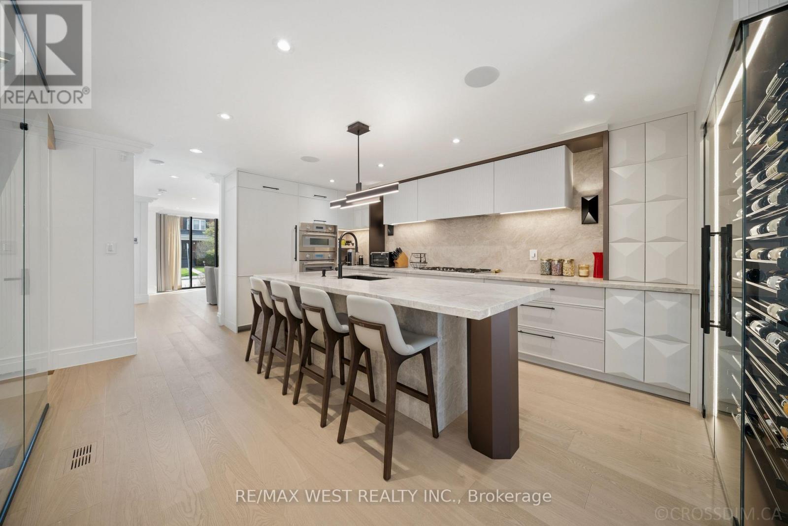 238 Melrose Avenue N, Toronto, Ontario  M5M 1Z1 - Photo 11 - C13029986