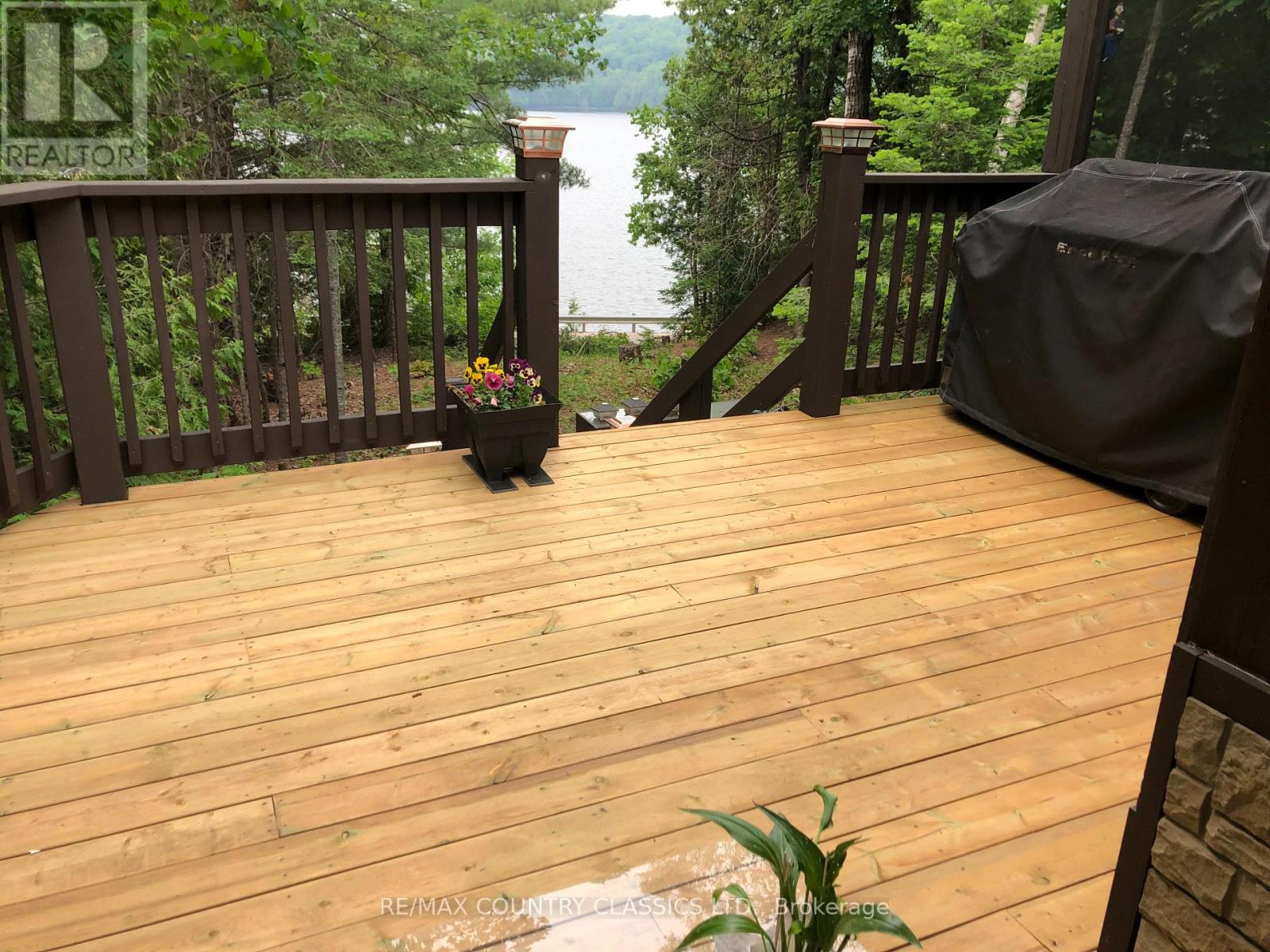 1322a Weslemkoon Lake Road, Tudor And Cashel, Ontario  K0L 1W0 - Photo 18 - X12895156