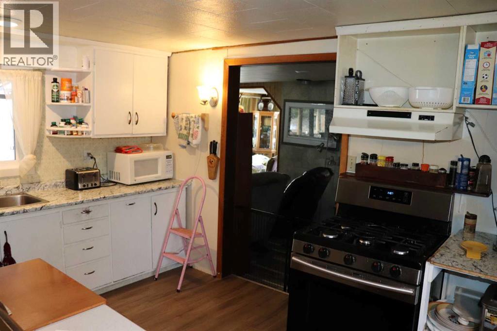 2302 10 Street, Marlboro, Alberta  T7E 3A1 - Photo 16 - A2304721